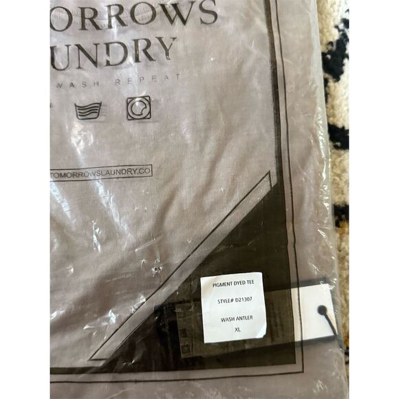 Tomorrows Laundry Men's XL washed antler Neck T-Shirt Classic Fit - Picture 3 of 5